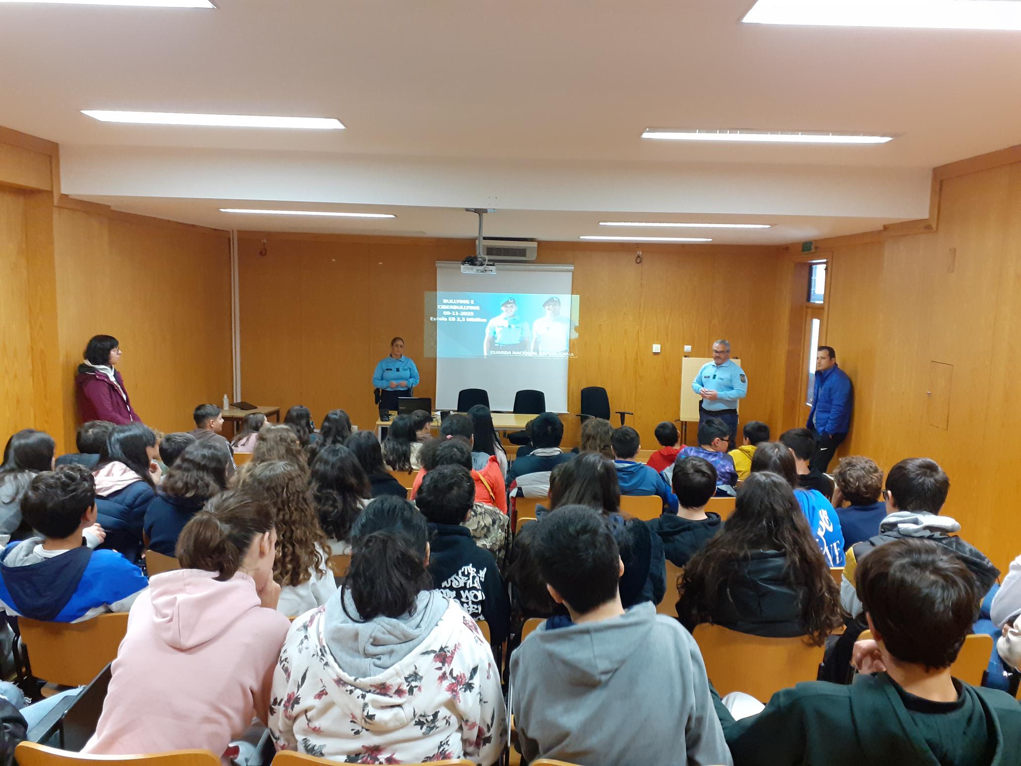 foto 3 da Sessão de sensibilização sobre Bullying e Cyberbullying