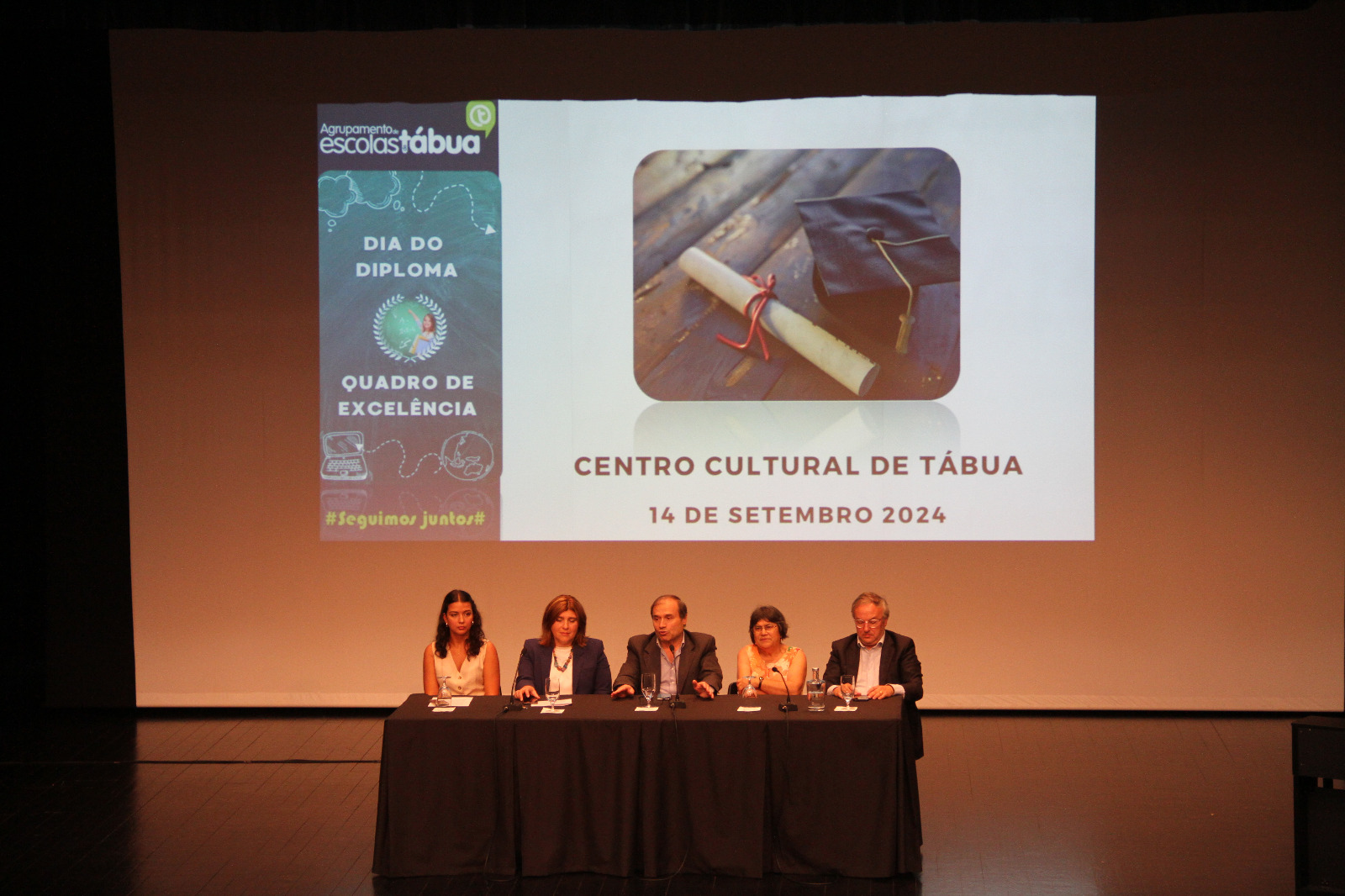 foto da mesa 24