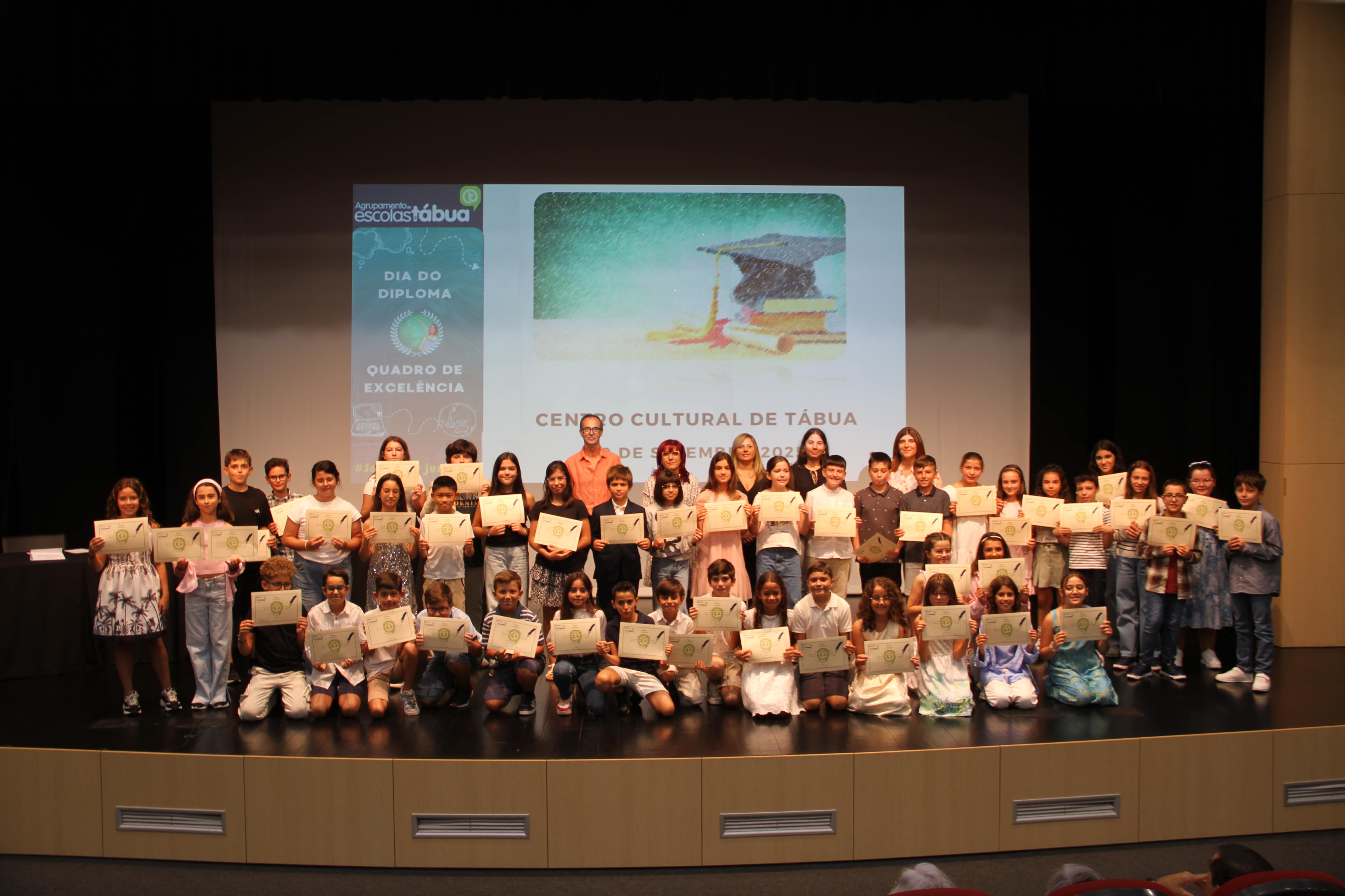 imagem dia do diploma 25 7