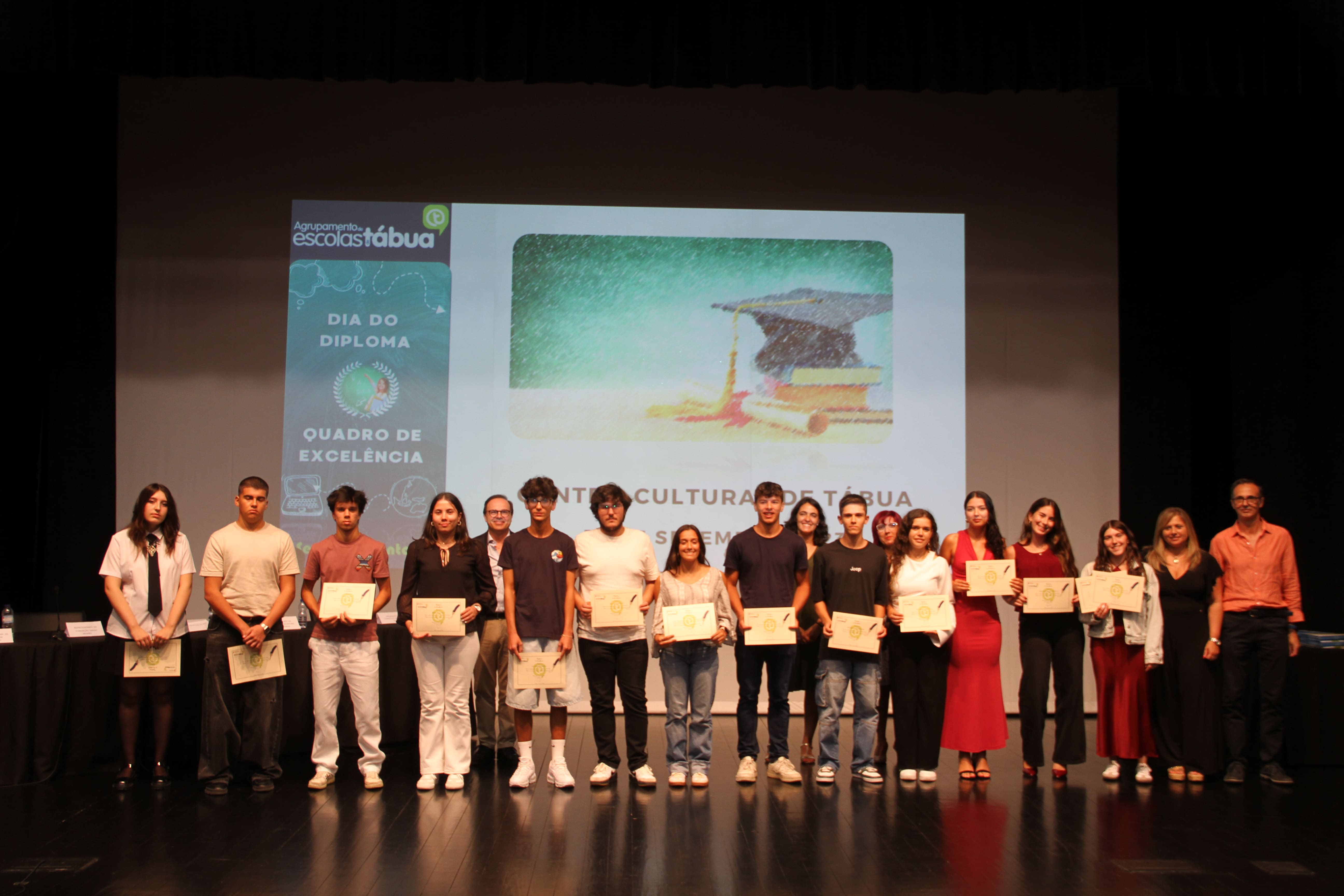 imagem dia do diploma 25 14