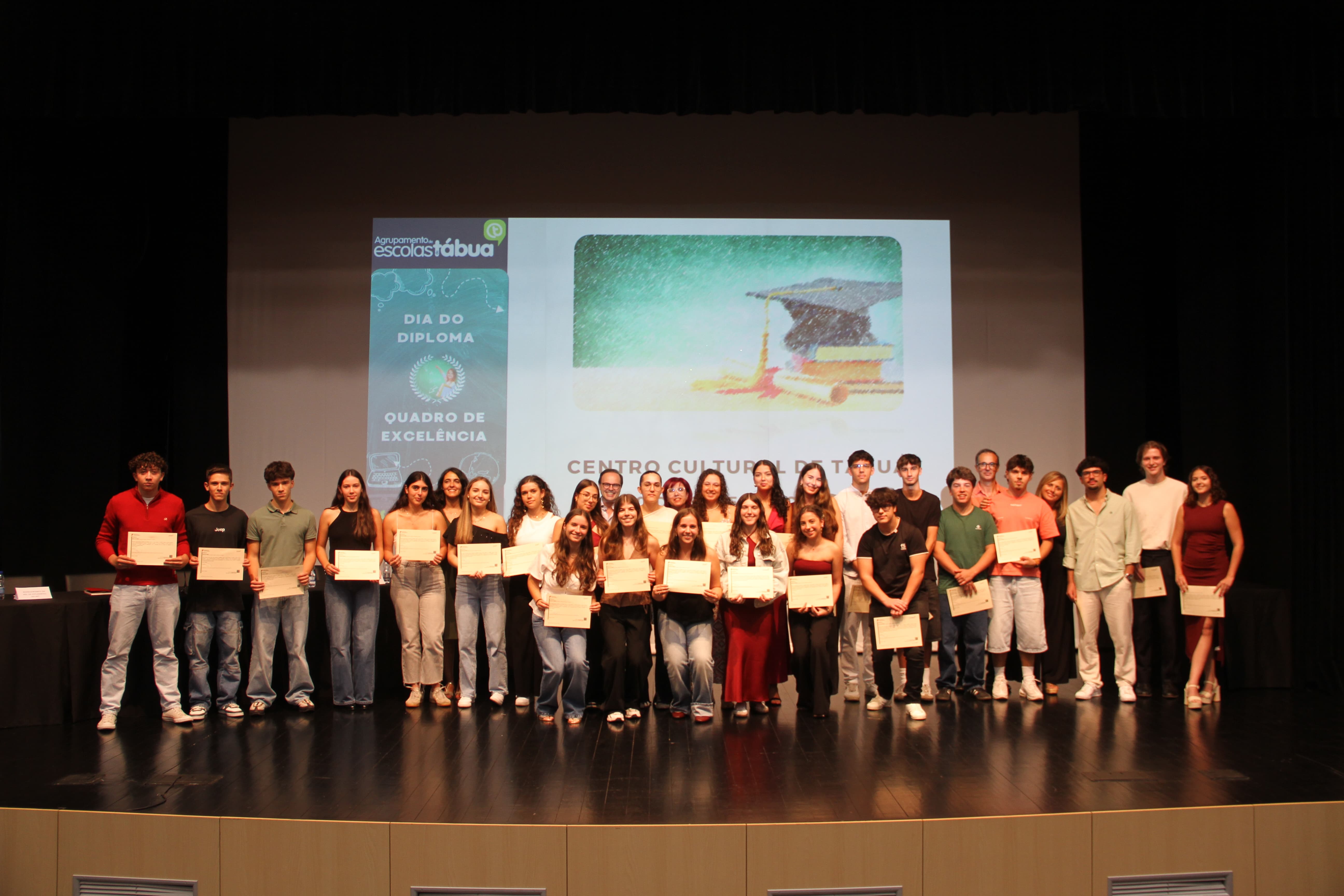 imagem dia do diploma 25 16