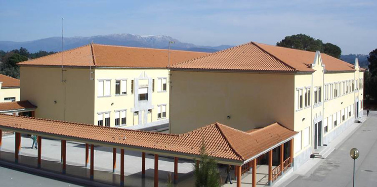 Foto da escola de Midões